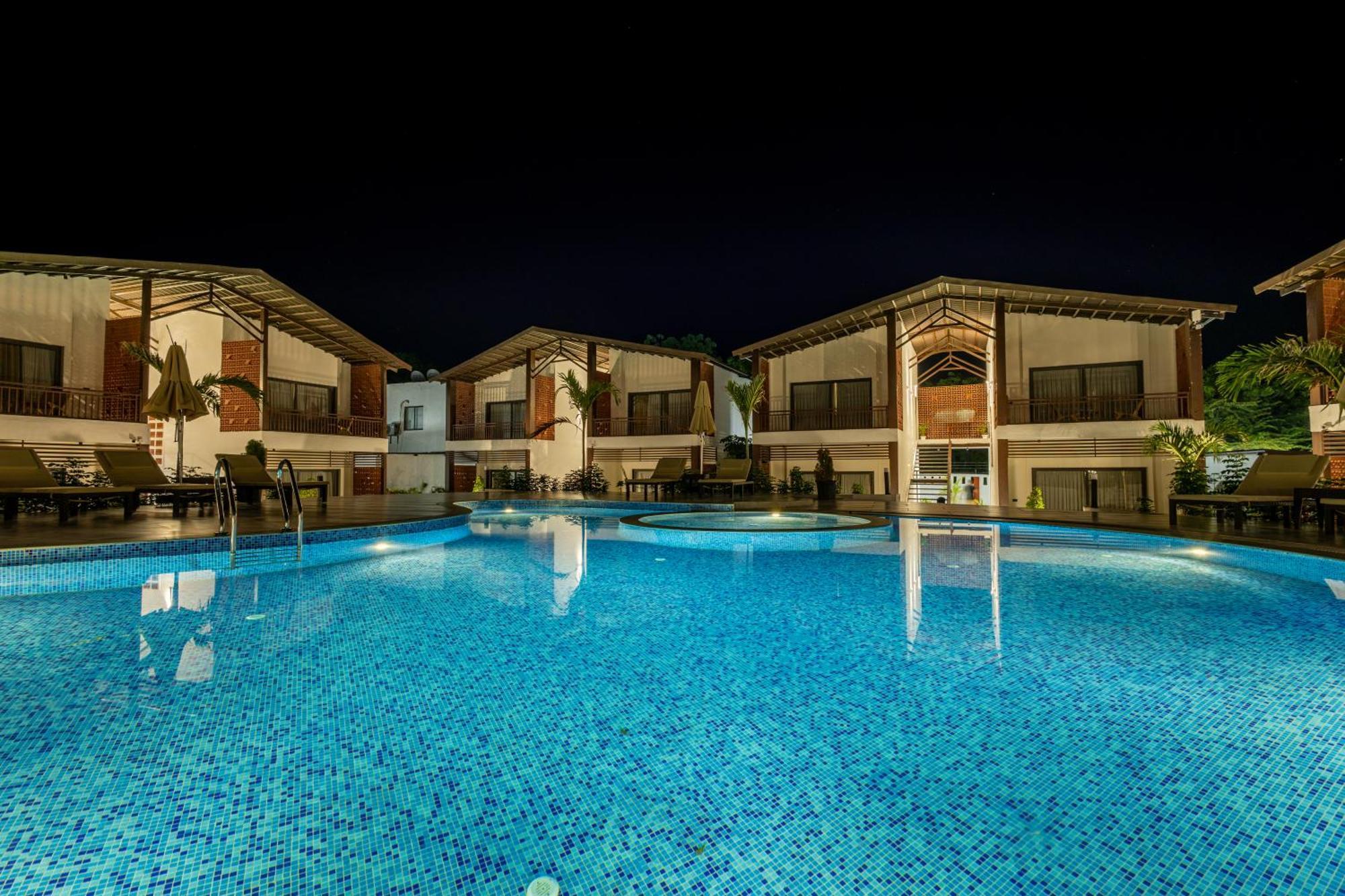 Evoke Dholavira Hotel Exterior photo