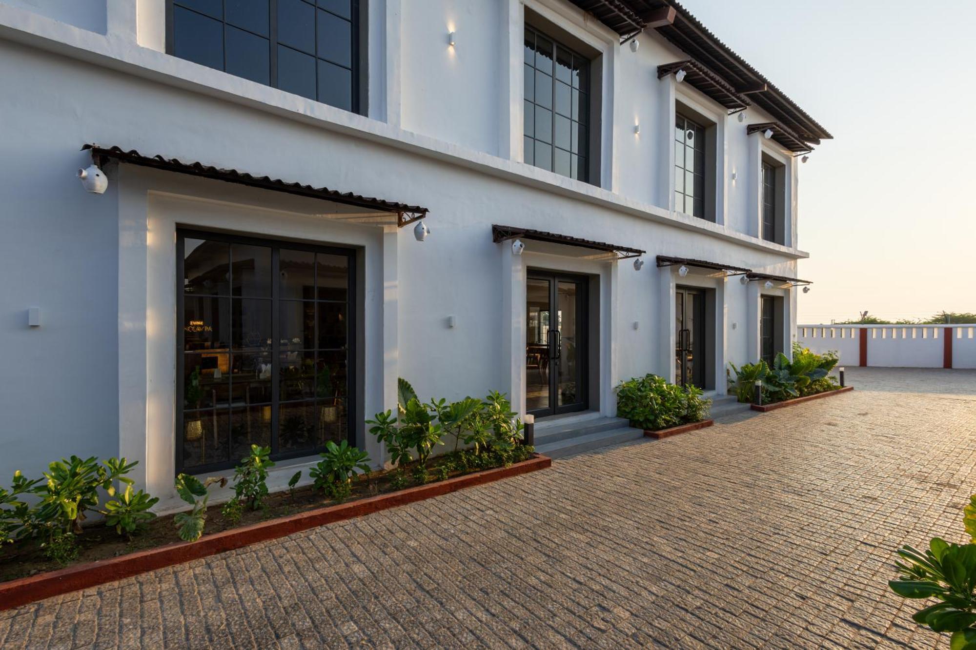 Evoke Dholavira Hotel Exterior photo