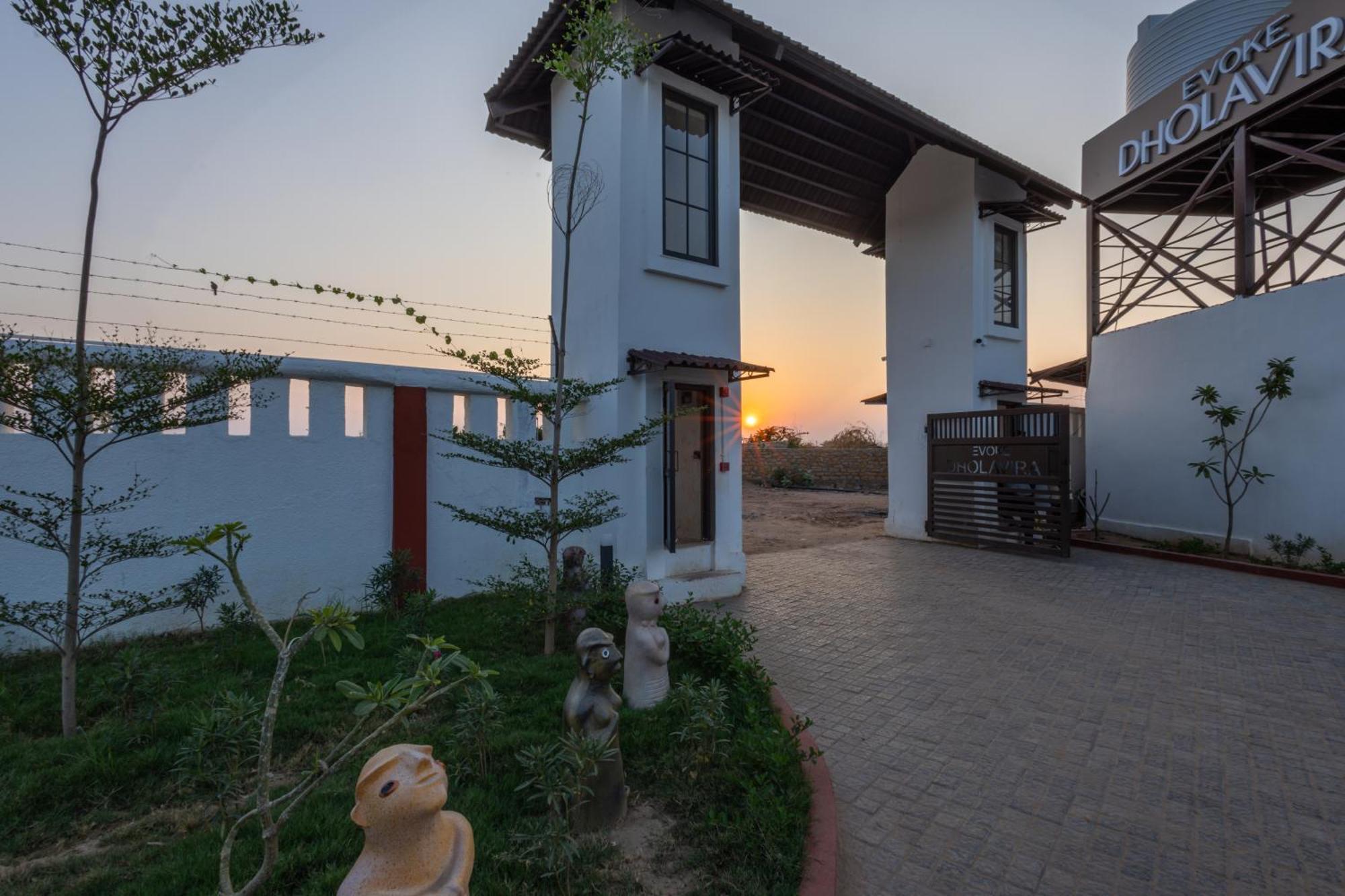 Evoke Dholavira Hotel Exterior photo
